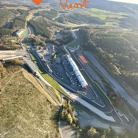Plein Vent à 800m Du Circuit De